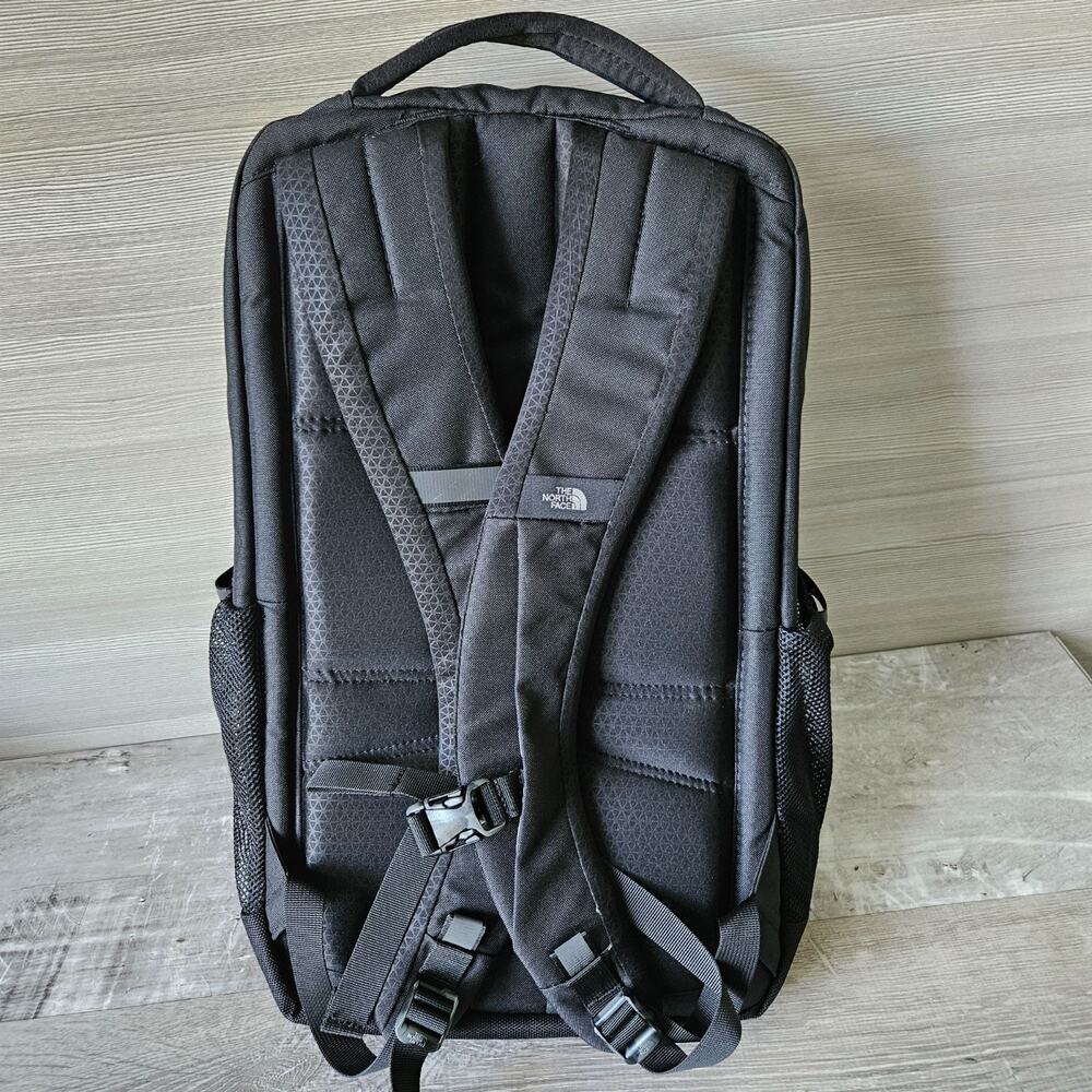 The North Face Stalwart Savage Logo Backpack Gray & Black 26L‎ 15" Laptop Bag - Picture 5 of 16